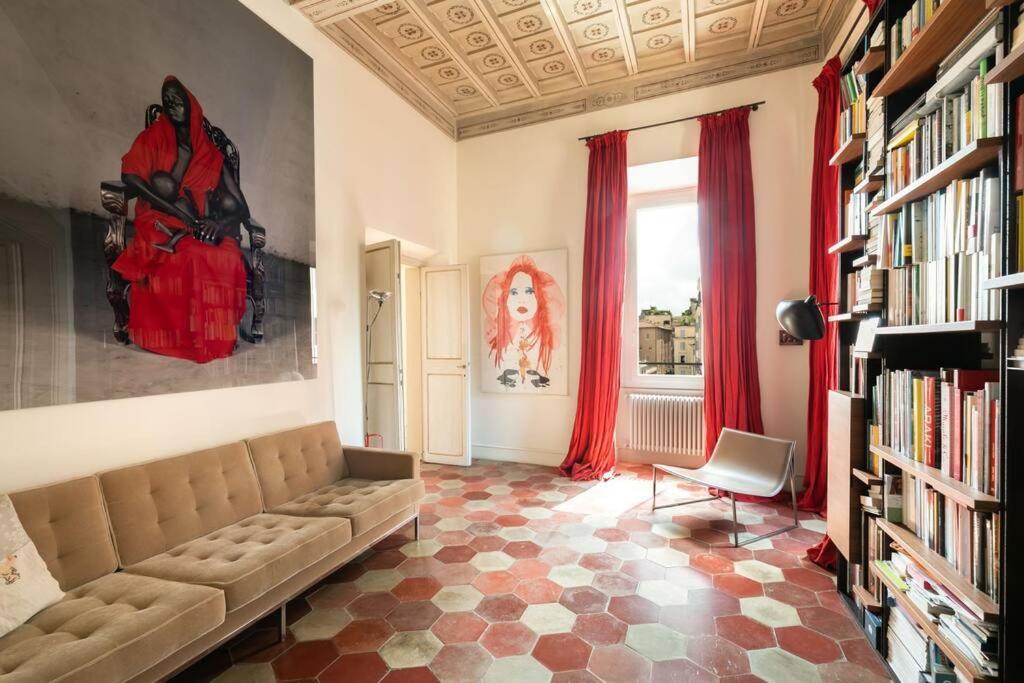 Casa Arte, A Burghesius Home * Rom